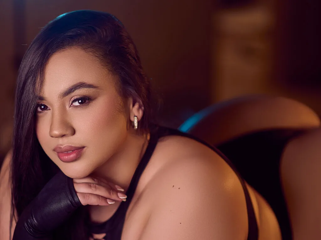 CarolineBleir live now