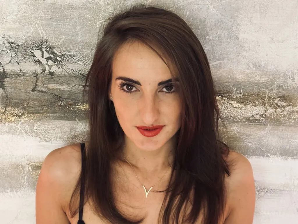 LauraRiccoo live now