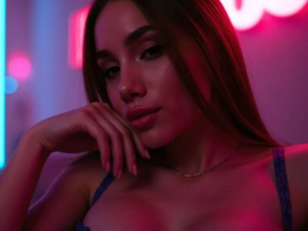 SelenaLain live now