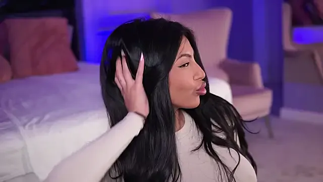 AishaaDevoe Image 9