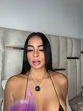 Alissssonferl_ Image 3