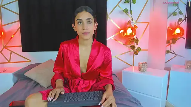 Ambeer_Rousess live now