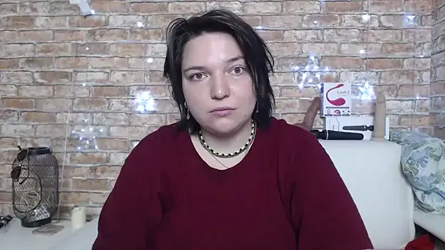 Amelia_Kiss_ Image 10