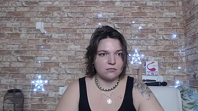 Amelia_Kiss_ Image 7