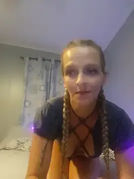 amymatthews92 live now