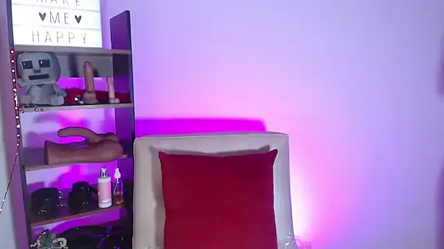 AngellaMoraa live now