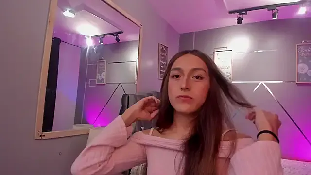 antonellastar24_ live now