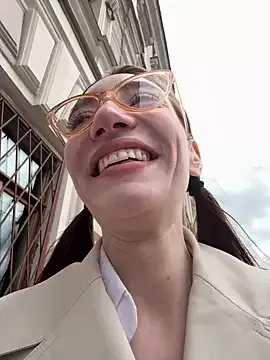 BallerinaCappuccino_ live now