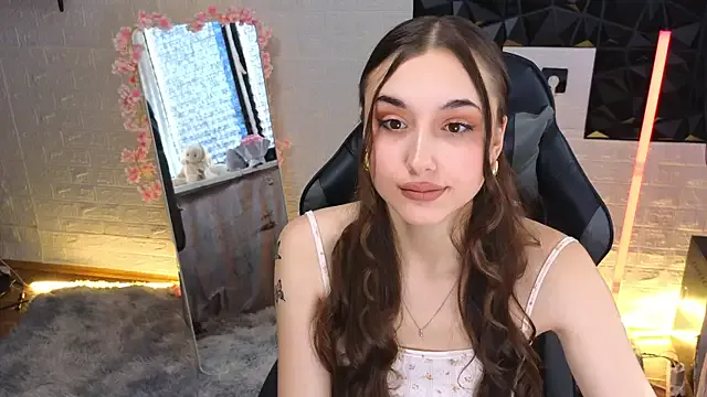 belle_cute live now