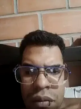 Bigtiti01 live now