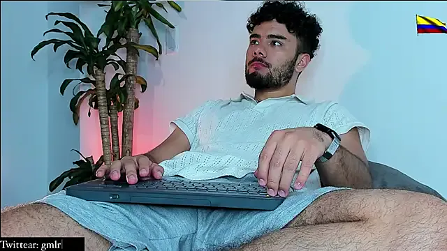 caprywilliams live now