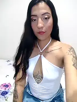 charlotte_xxx_ live now