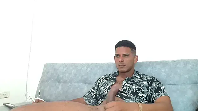 Chris_Dick23 live now