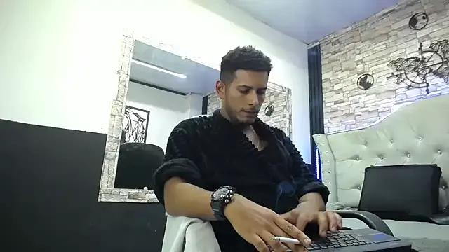 Chris_Dick23 Image 5