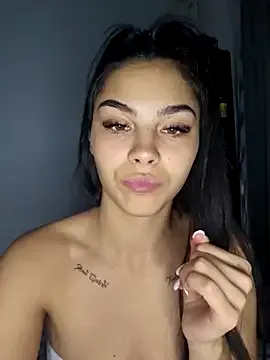 Crissdesire Image 3