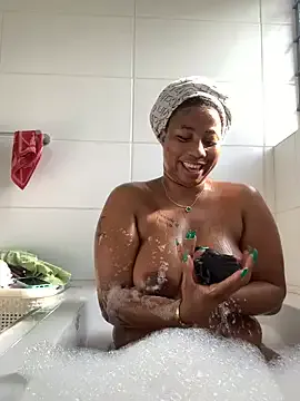 CurvyDesire1 live now