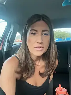 CurvyMILF_Sienna Image 16