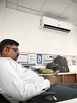 Desi_Lodo_Gujju_Boy Image 18