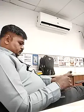 Desi_Lodo_Gujju_Boy Image 3