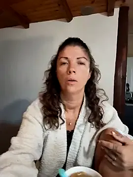 Dreamlove1 live now