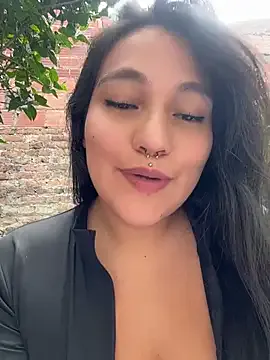 Emily_Gomezz Image 17