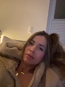 Etwas_neugierig live now