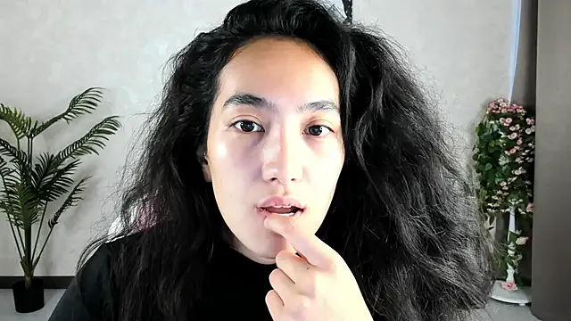 FlirtyAura Image 10