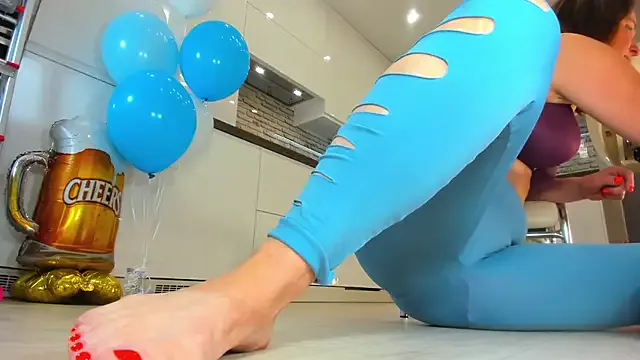 Girl_Squirts Image 18