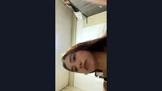 GiselleRina live now