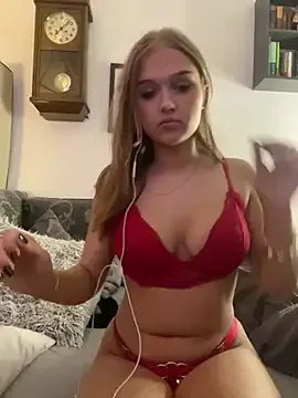 Hannah-2007 Image 12