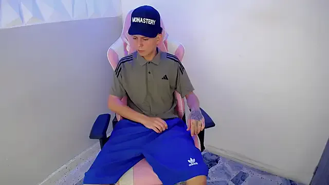 Hot_athletes_ live now