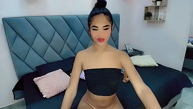 HottSalomee Image 4