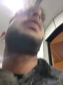 Iulianmarius12 live now