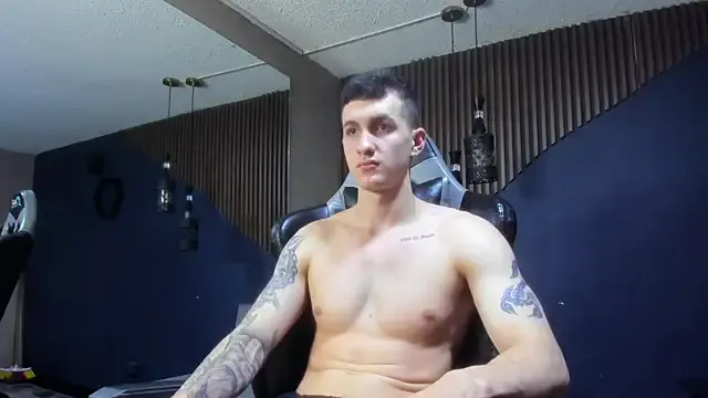 JacksonOlsenn live now