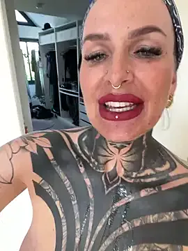 KathaleaNoir live now