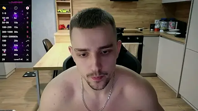 Larstar01 live now