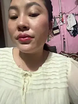Lina-Naughty Image 18
