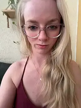 LinaLeana Image 2