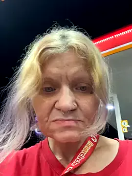 lindzybella live now