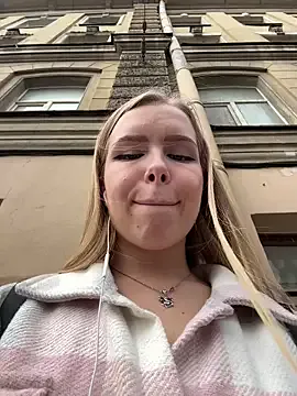 Liza_risky Image 15