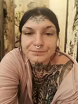 lizzardqueeen Image 3