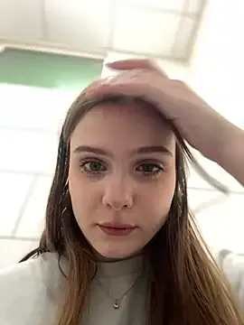 Lunabelle_ live now