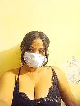 Lusty-radhika live now