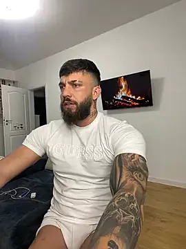 LustyMike_ live now