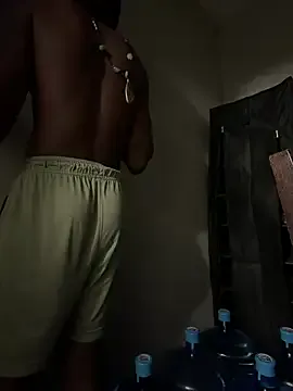 makemestayhard Image 18