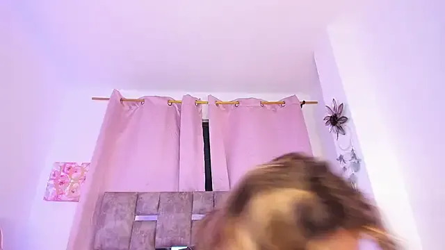 Mara_royal live now