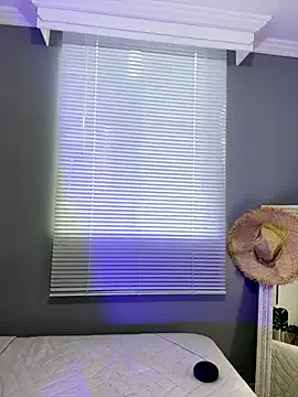 Mau_White Image 6