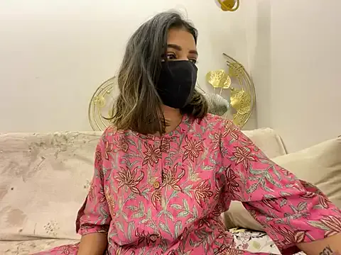 MaYaa__11 Image 4