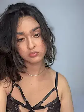 MiahWindsor live now