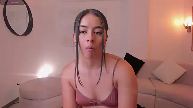 MilaColeman live now
